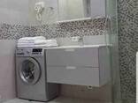 Продается уютная светлая квартира в Батуми - фото 4