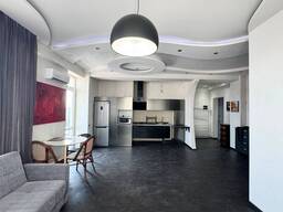 Батуми ул. Ильи Чавчавадзе, 5 1плюс1 85квм