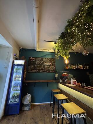 Cafe &amp; Bar Niema