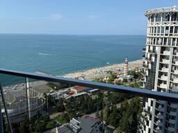 Двухкомнатная квартира на первой линии в аренду