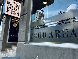 Кафе-бар в Батуми.