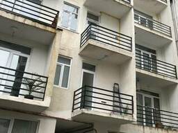 Квартира с евро ремонтом и частично с мебелью