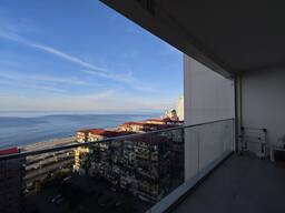 Квартира с прямым видом на море