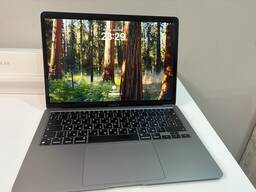 MacBook Air (Apple M1, 13-inch, 8GB, 2020)