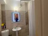 Продается 2-комнатная квартира с отдельной спальней - фото 11