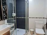 Продается 2-комнатная квартира с отдельной спальней - фото 12