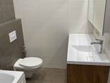 Продается 2-комнатная квартира с отдельной спальней - фото 11