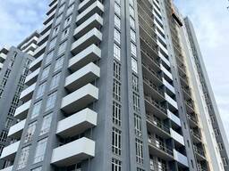 Продается 2-комнатная квартира в зеленом каркасе