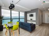 Продается 3-комнатная квартира, 80 м², Батуми, улица Шота Руставели, в жк Porto Tower - фото 1
