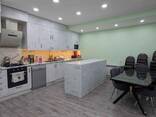 Продается 5-комнатная квартира в старом городе - фото 11