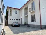 Продается частный дом с участком в Тбилиси - фото 2