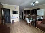 Продается двухкомнатная квартира на одной из центральных улиц Батуми - фото 3