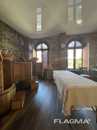 Продается готовый бизнес в Батуми (2 действующих бизнеса):