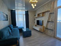 Продается квартира с двумя спальнями на берегу моря Батуми