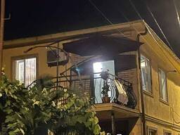 Продается просторный двухэтажный дом с ремонтом и мебелью