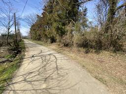 Продается земля не сельхозназначения, в Кобулети.