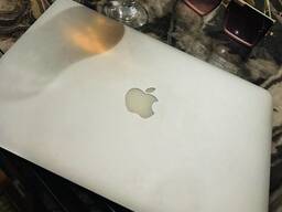 Продам MacBook Air 13