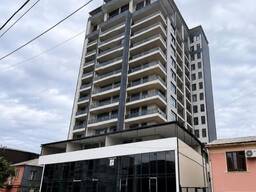 Продаётся 2-комнатная квартира 48 кв. м в Батуми за 92000$, ул. П. Чайковского 77.
