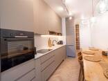 Продаётся 3-x комнатная квартира в Батуми 65 кв. м за 194000$ ул. Шерифа Химшиашвили 1. - photo 1