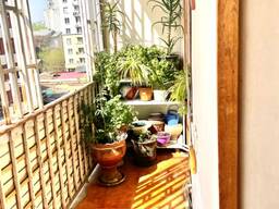 Продаётся 6-комнатная квартира в районе Сабуртало в Тбилиси