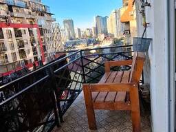 Продаётся чистая и светлая 3-комнатная квартира