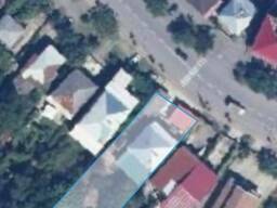 Продаётся земельный участок с частным домом и готовым проектом строительства жк