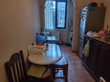 Продажа квартиры на первом этаже подходит под коммерцию - фото 2