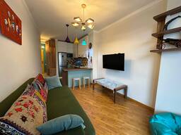 Сдаётся современная 2-x комнатная квартира в центре Батуми за 600$ ул. Горгасали 76/78