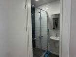 Светлая квартира с панорамным видом на море - фото 2