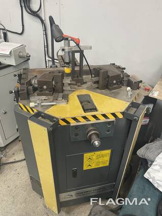 Углообжимной пресс