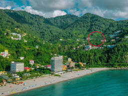 Земля в Квариати у моря!