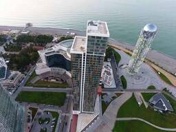 ЖК Porta Tower Просторная квартира с двумя светлыми спальнями и двумя балконами.